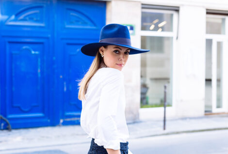 Paris-fashion-street-style-hat-blue