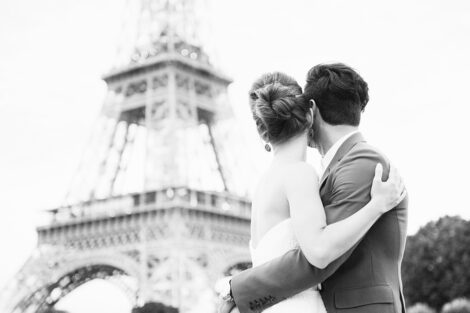 paris-eiffel-tower-love-wedding