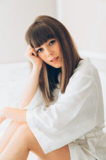 white-outfit-fashion-blogger