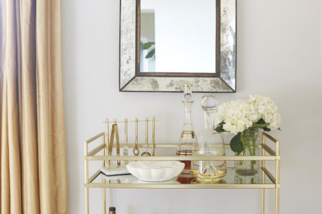 hydrangea-white-flower-mirror