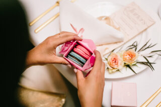 macaroons-birthday-celebration-gifts