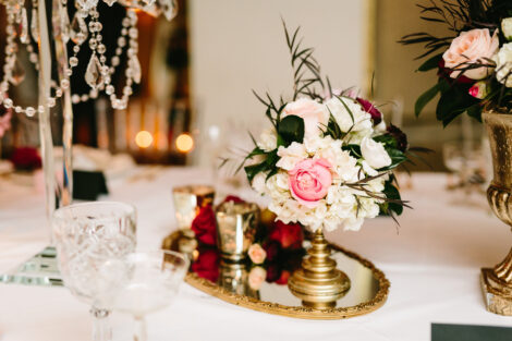 flowers-table-setting