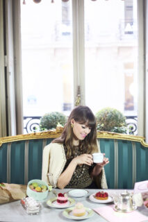 Ladurée-Jenny-alleedesroses3