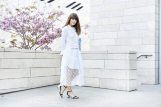 all-white-blog-style