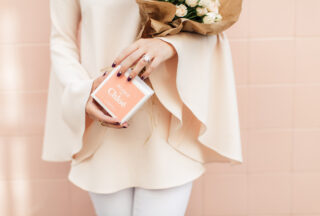 white-bell-sleeve-chloe-blogger