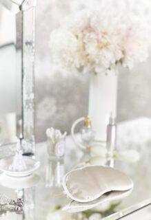 eye-mask-sleep-techniques