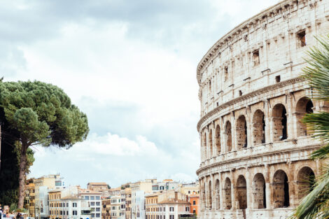 rome-colosseum-blogger-travel