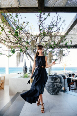 vacation-style-black-look