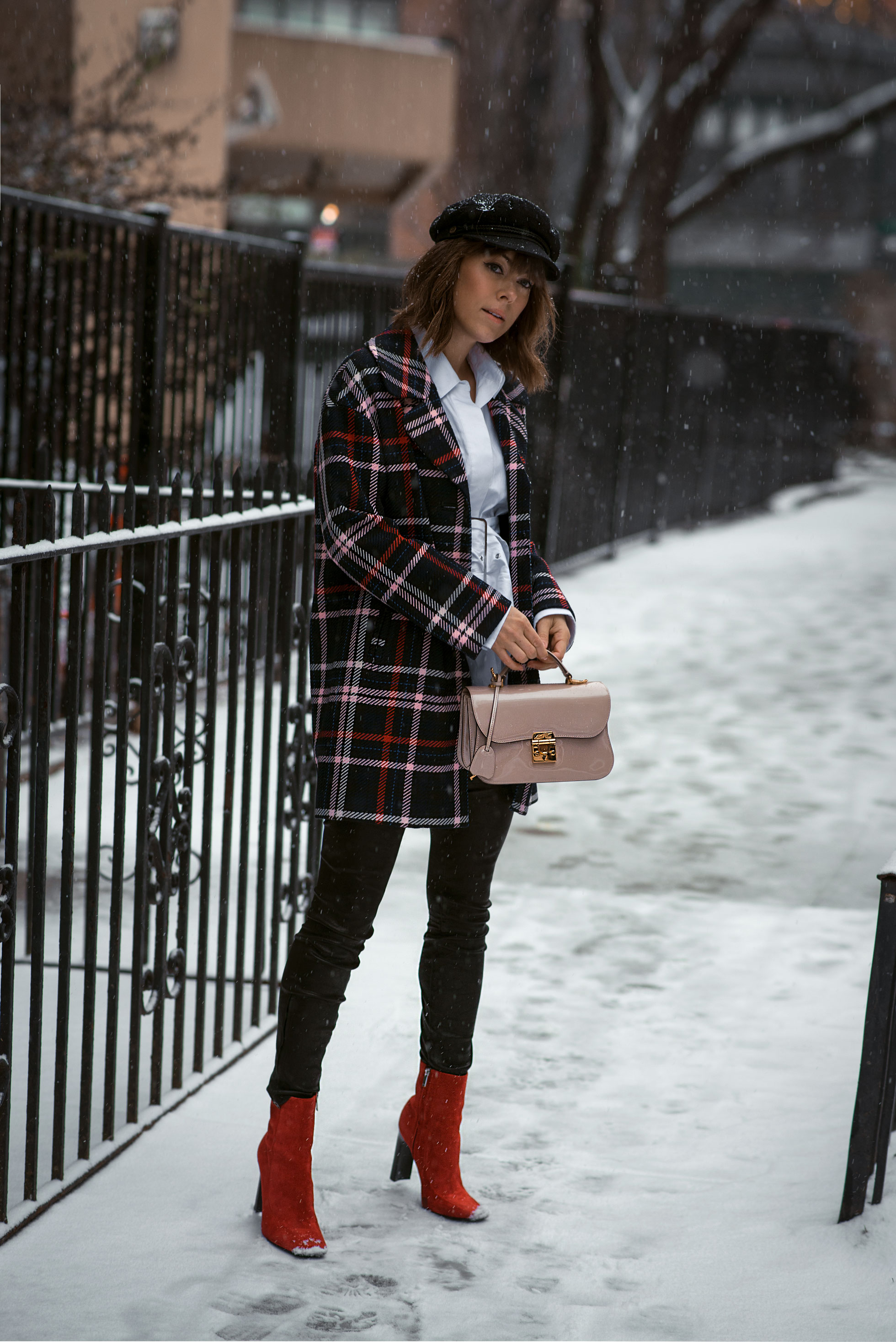 navy blue dress for baby girl 10 New York Winter Outfit Ideas Inspired by Celebrities 2025 main image 0