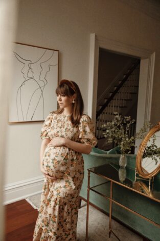 Jenny Cipoletti Maternity Style